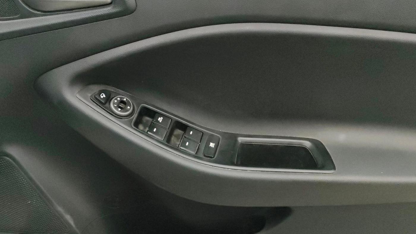 2018 Hyundai i20 Active 1.2 SX, Petrol, Manual, 51,592 km, Driver Side Door Panels Control