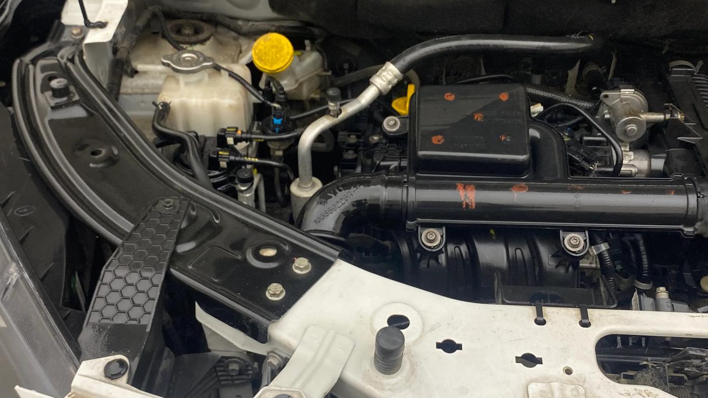 2021 Nissan MAGNITE XE, Petrol, Manual, 16,028 km, Engine View - Right