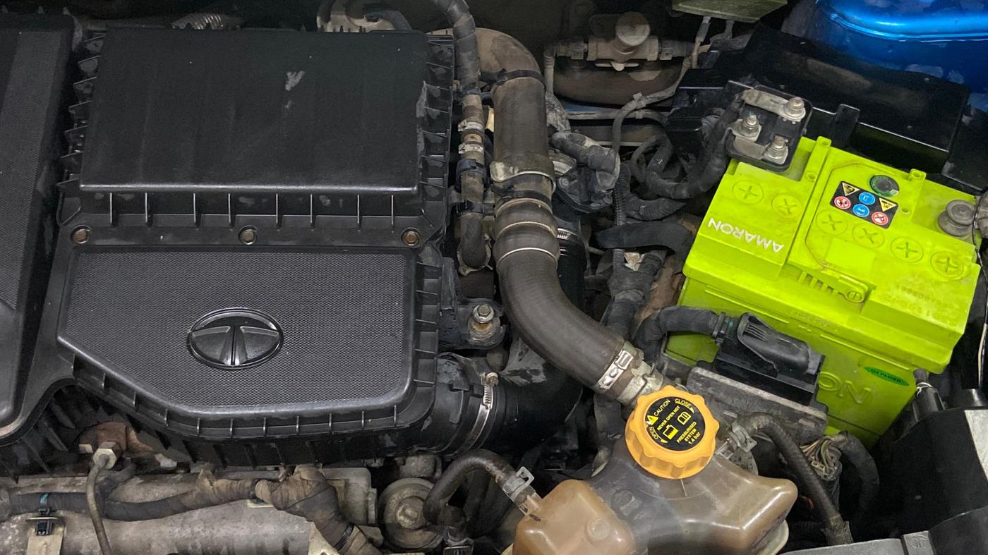 2018 Tata NEXON XZ DIESEL, Diesel, Manual, 1,10,350 km, Engine View - Left