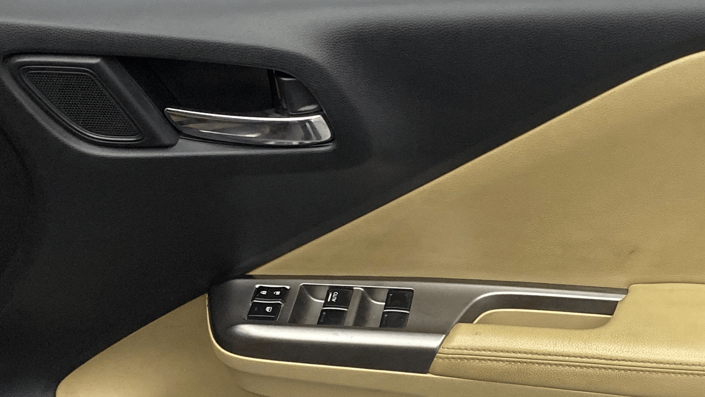 2015 Honda City 1.5L I-VTEC VX CVT, Petrol, Automatic, 57,414 km, Driver Side Door Panels Control