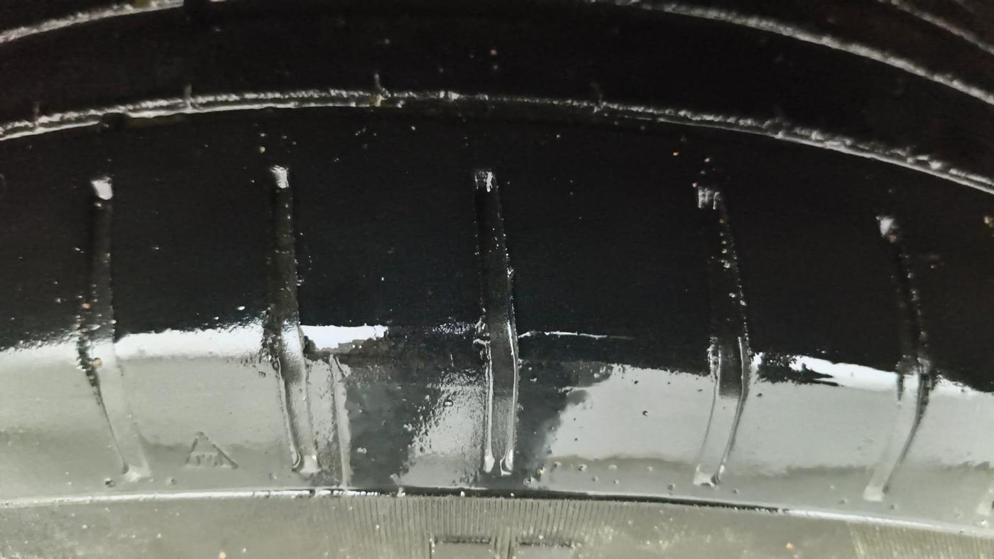 2021 Maruti Swift ZXI AMT, Petrol, Automatic, 54,257 km, Right Front Tyre Tread