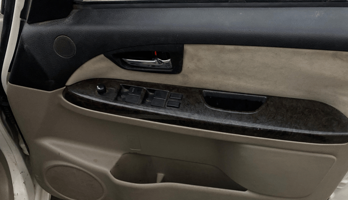 2014 Maruti SX4 VXI, Petrol, Manual, 1,08,881 km, Driver Side Door Panels Control