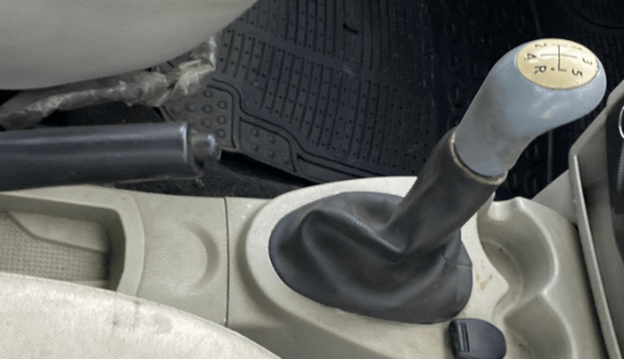 2012 Mahindra Verito 1.5 D4, Diesel, Manual, 89,640 km, Gear Lever