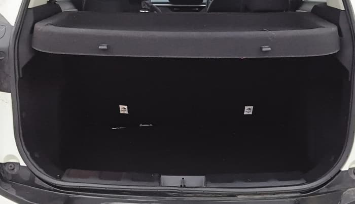 2023 Tata NEXON CREATIVE + SUNROOF 1.2 PETROL, Petrol, Manual, 13,404 km, Boot Inside