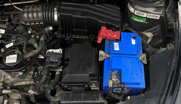 2022 Tata ALTROZ XT PETROL, Petrol, Manual, 72,429 km, Engine View - Left