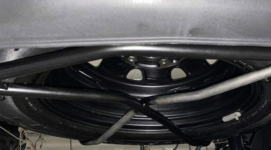 2025 Maruti Eeco 5 STR STD(O), Petrol, Manual, 12,414 km, Spare Tyre