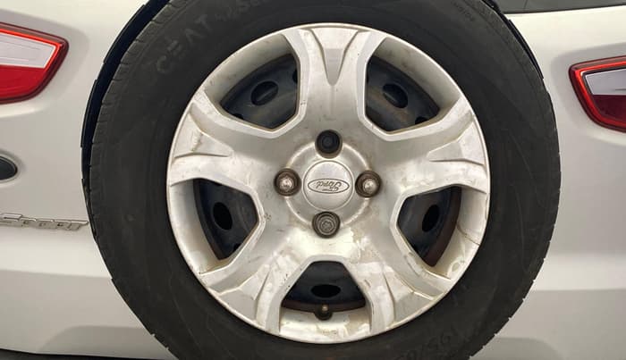 2014 Ford Ecosport TREND 1.5L PETROL, Petrol, Manual, 1,42,462 km, Spare Tyre