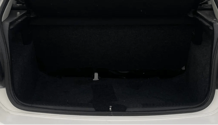 2016 Volkswagen Polo COMFORTLINE 1.2L, Petrol, Manual, 63,429 km, Boot Inside