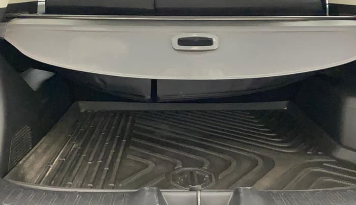 2019 MG HECTOR SHARP 2.0 DIESEL, Diesel, Manual, 83,176 km, Boot Inside