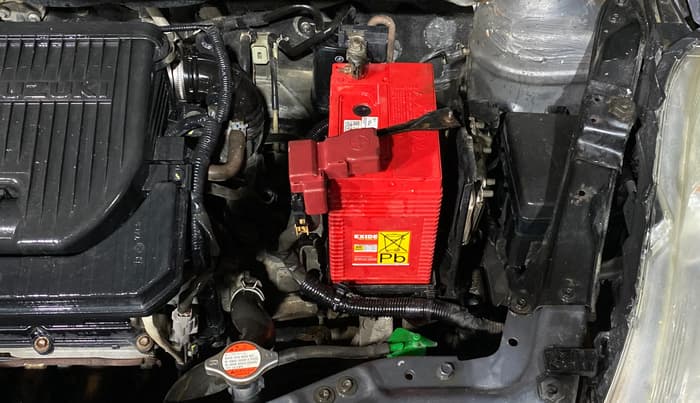 2016 Maruti Swift VXI, Petrol, Manual, 52,632 km, Engine View - Left