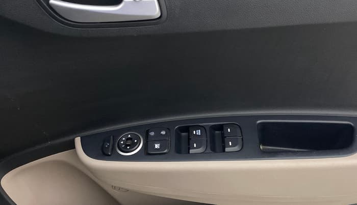2017 Hyundai Grand i10 SPORTZ (O) 1.2 KAPPA VTVT, Petrol, Manual, 40,780 km, Driver Side Door Panels Control