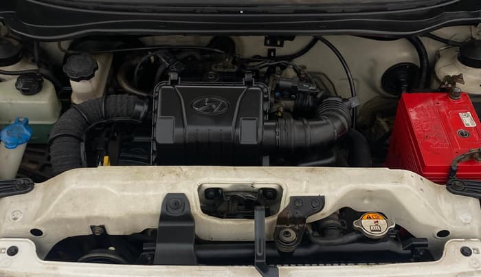 2012 Hyundai Eon SPORTZ, Petrol, Manual, 8,193 km, Engine View