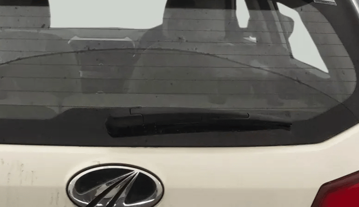 2022 Mahindra XUV300 W8 1.2 PETROL, Petrol, Manual, 39,574 km, Rear Wiper