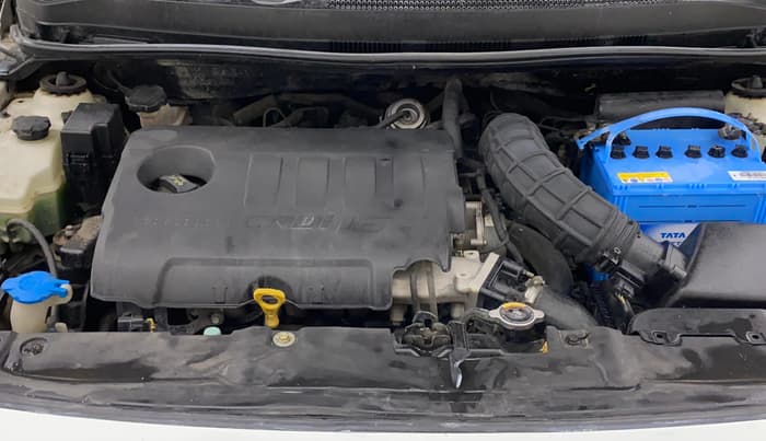 2013 Hyundai Verna FLUIDIC 1.6 CRDI SX, Diesel, Manual, 71,017 km, Engine View