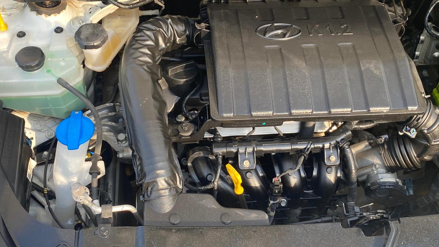 2021 Hyundai GRAND I10 NIOS SPORTZ AMT 1.2 KAPPA VTVT, Petrol, Automatic, 39,175 km, Engine View - Right