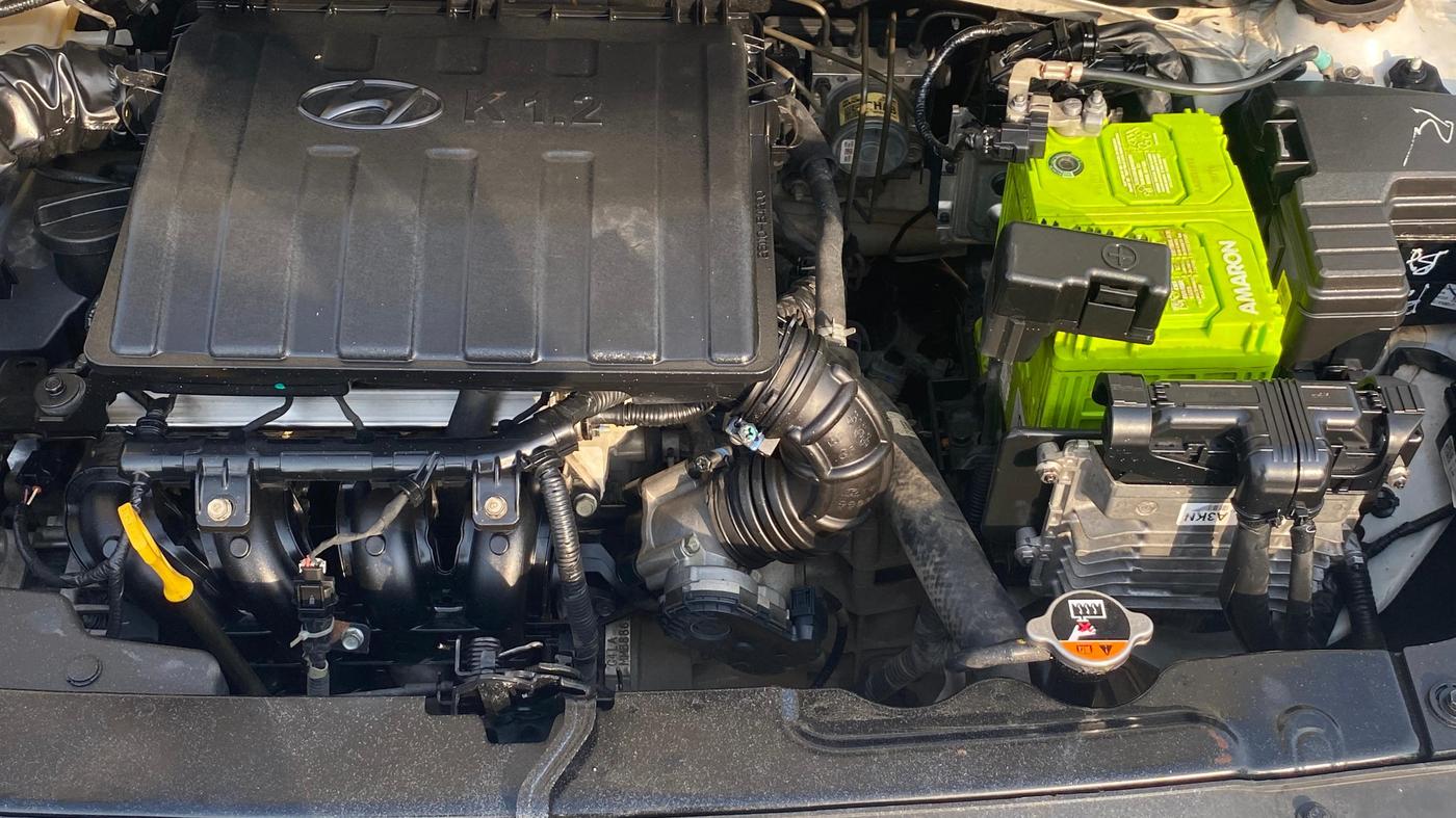 2021 Hyundai GRAND I10 NIOS SPORTZ AMT 1.2 KAPPA VTVT, Petrol, Automatic, 39,175 km, Engine View - Left