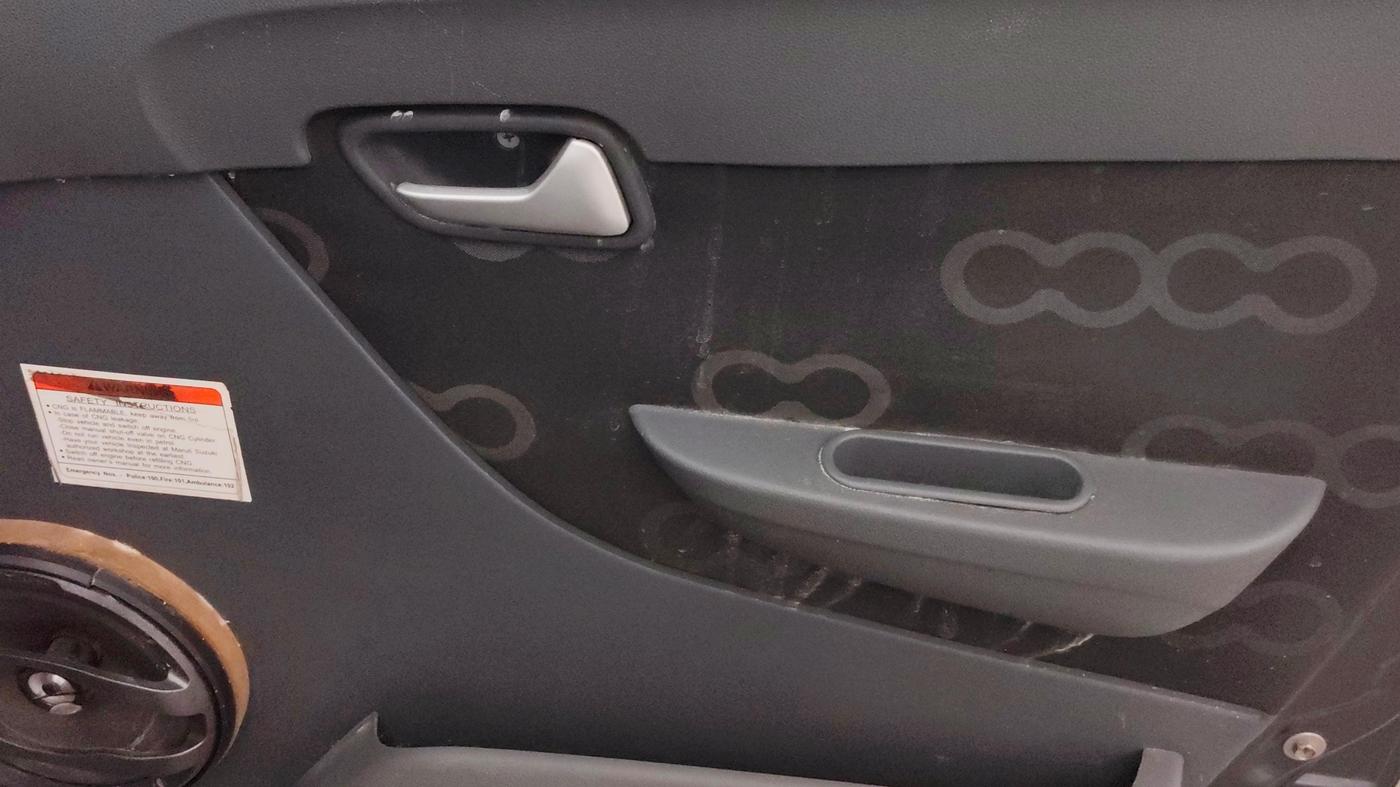 2014 Maruti Alto 800 LXI CNG, CNG, Manual, 1,30,756 km, Driver Side Door Panels Control