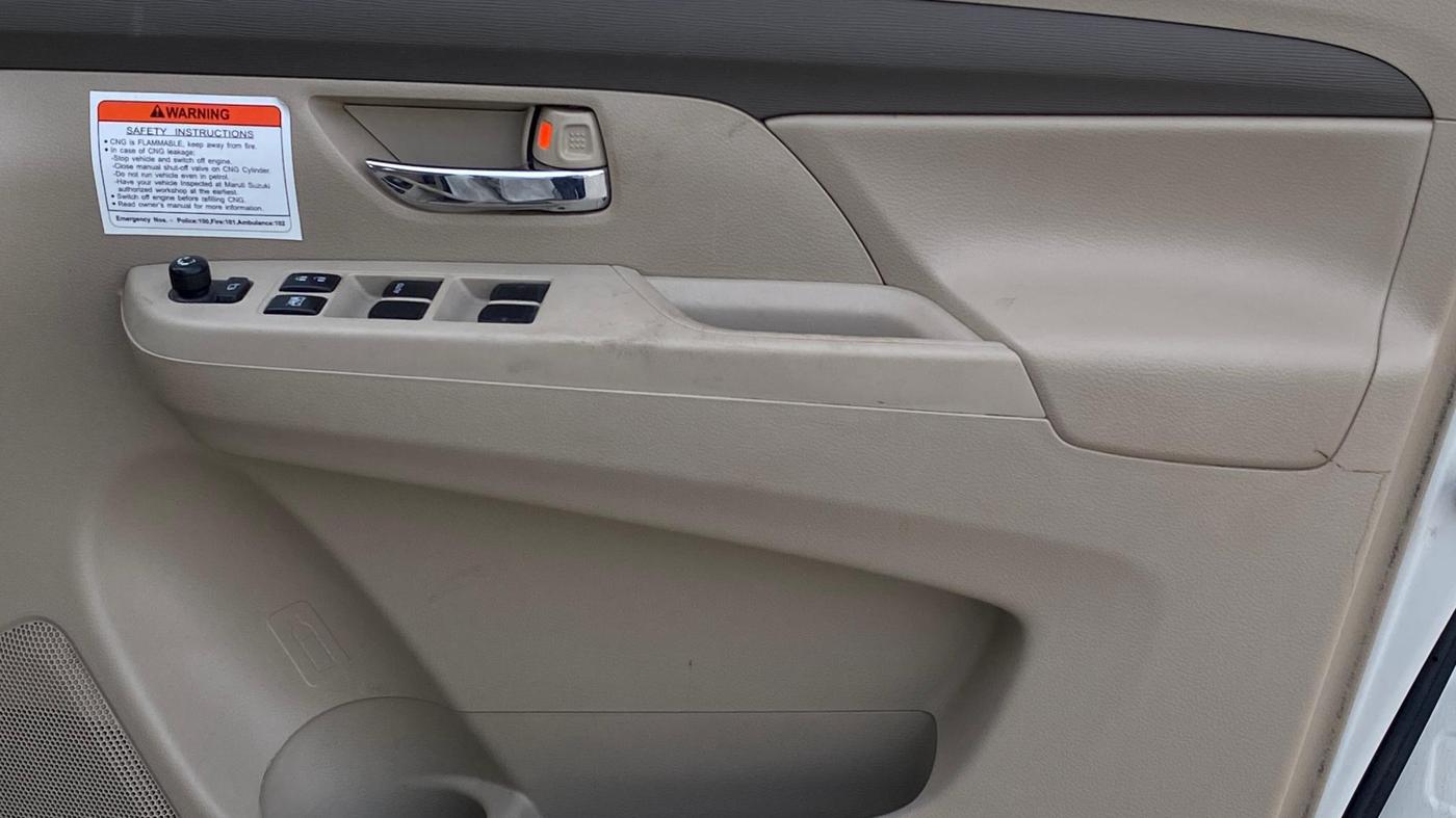 2020 Maruti Ertiga VXI CNG, CNG, Manual, 86,729 km, Driver Side Door Panels Control