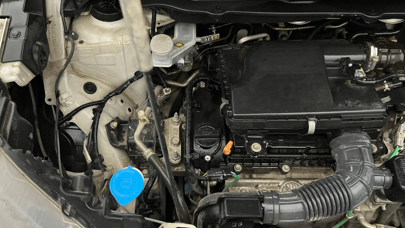 2023 Maruti XL6 ZETA AT, Petrol, Automatic, 63,087 km, Engine View - Right