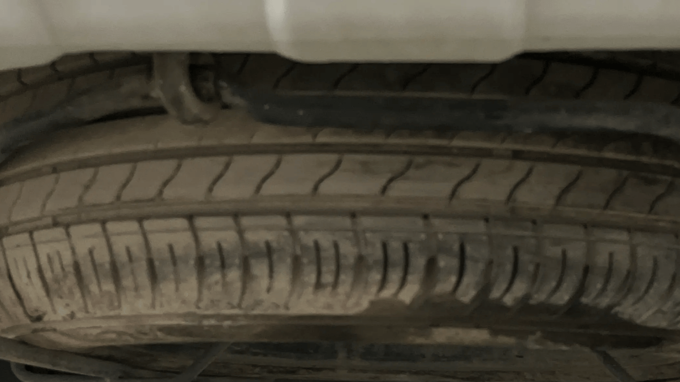 2023 Maruti XL6 ZETA AT, Petrol, Automatic, 63,087 km, Spare Tyre