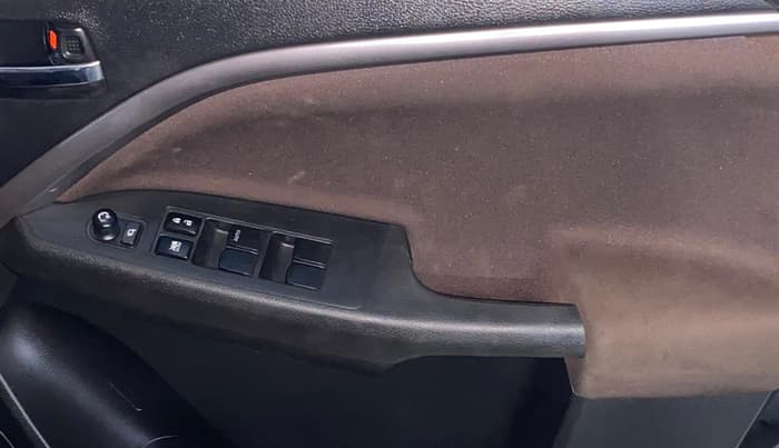 2023 Maruti BREZZA ZXI + SMART HYBRID, Petrol, Manual, 14,576 km, Driver Side Door Panels Control
