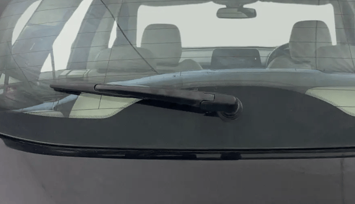 2021 Tata Safari XZA PLUS GOLD, Diesel, Automatic, 39,572 km, Rear Wiper