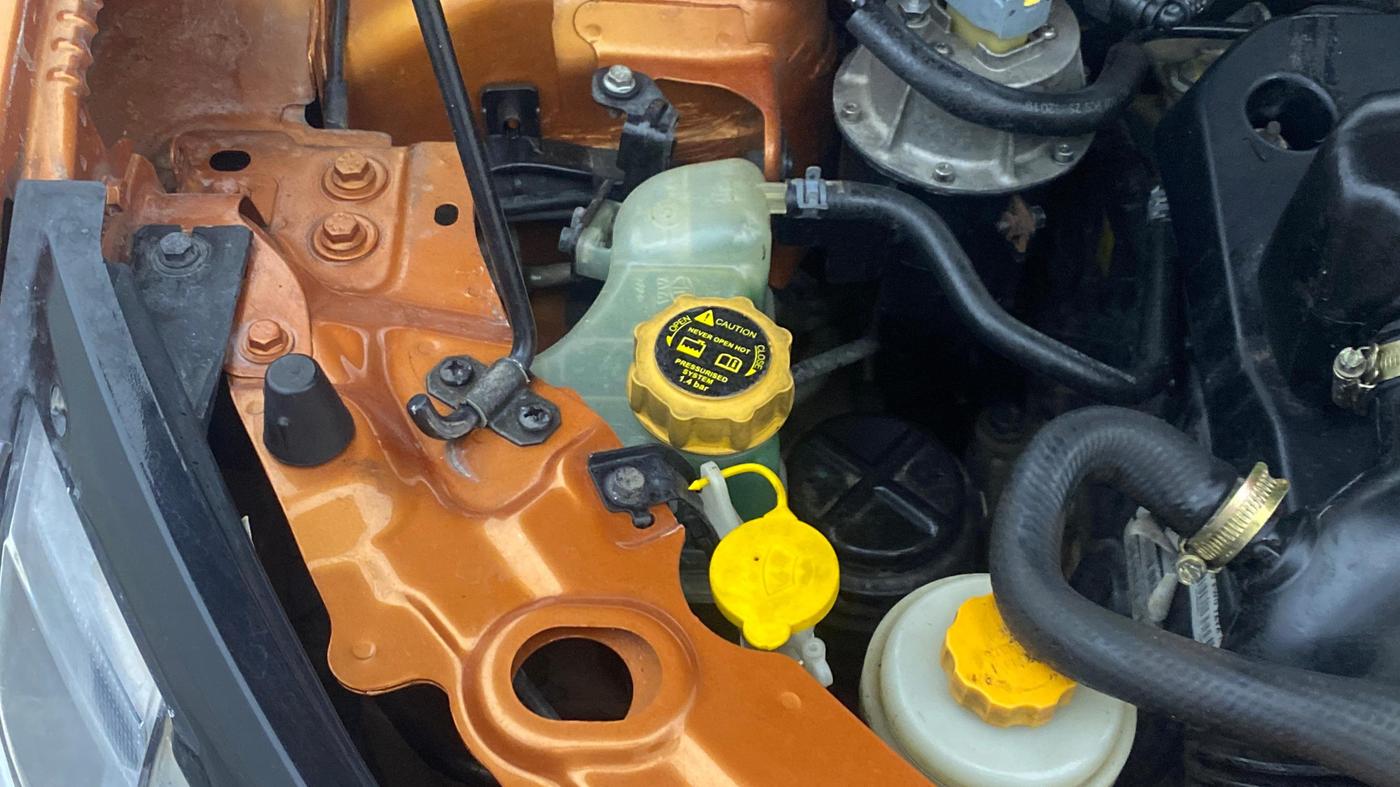 2019 Tata Harrier XZ 2.0L, Diesel, Manual, 84,869 km, Engine View - Right
