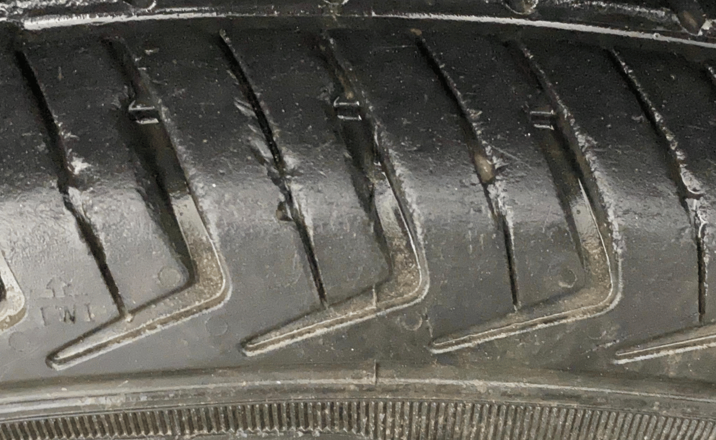 2023 Maruti Alto K10 VXI, Petrol, Manual, 27,998 km, Right Front Tyre Tread
