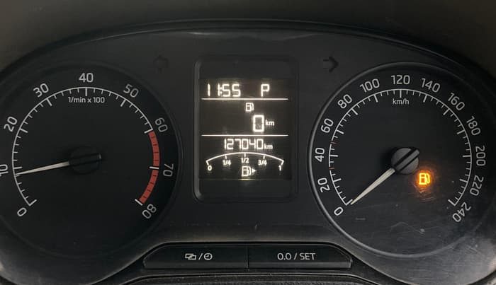 2015 Skoda Rapid ELEGANCE 1.6 MPI MT, Petrol, Manual, 1,27,039 km, Odometer Image