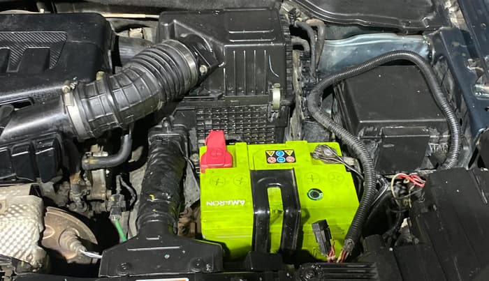 2021 Mahindra XUV300 W8 (O) 1.2 PETROL, Petrol, Manual, 93,983 km, Engine View - Left