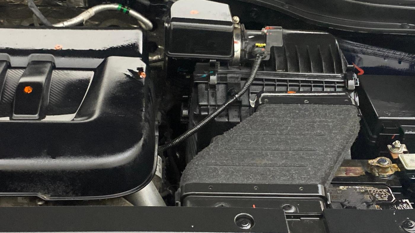 2023 Mahindra XUV700 AX 5 D AT 7 STR, Diesel, Automatic, 40,486 km, Engine View - Left