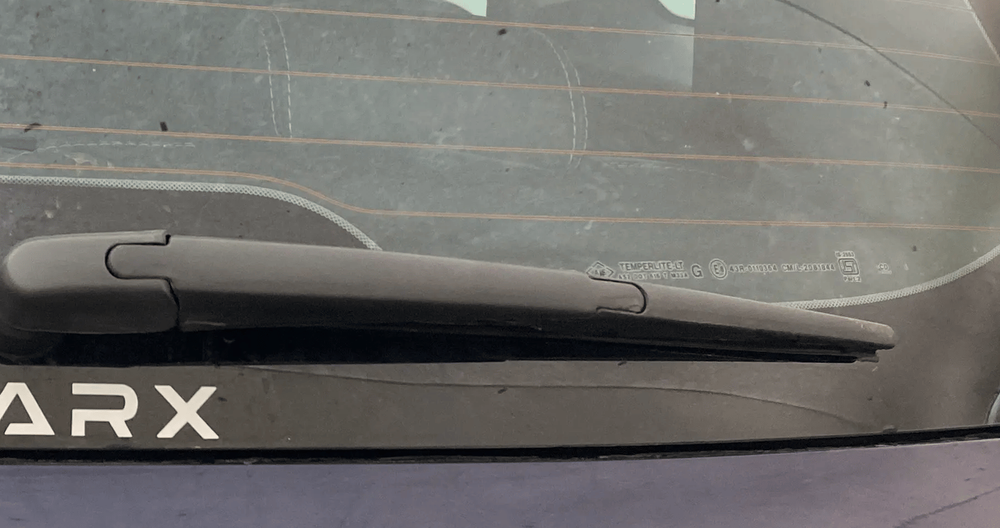 2023 Mahindra XUV700 AX 5 D AT 7 STR, Diesel, Automatic, 40,486 km, Rear Wiper