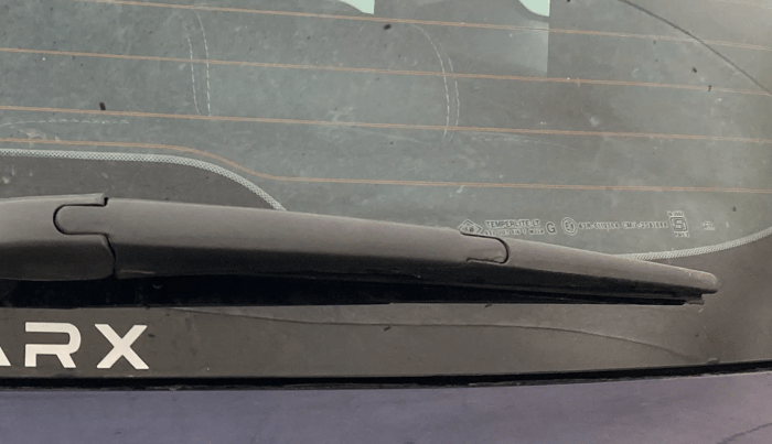 2023 Mahindra XUV700 AX 5 D AT 7 STR, Diesel, Automatic, 40,486 km, Rear Wiper