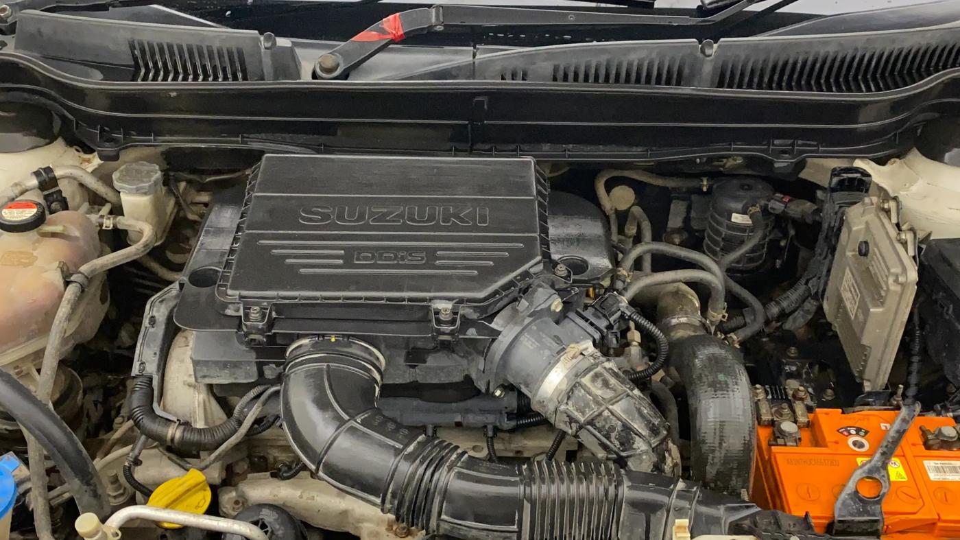 2018 Maruti Vitara Brezza VDI, Diesel, Manual, 1,10,839 km, Engine View