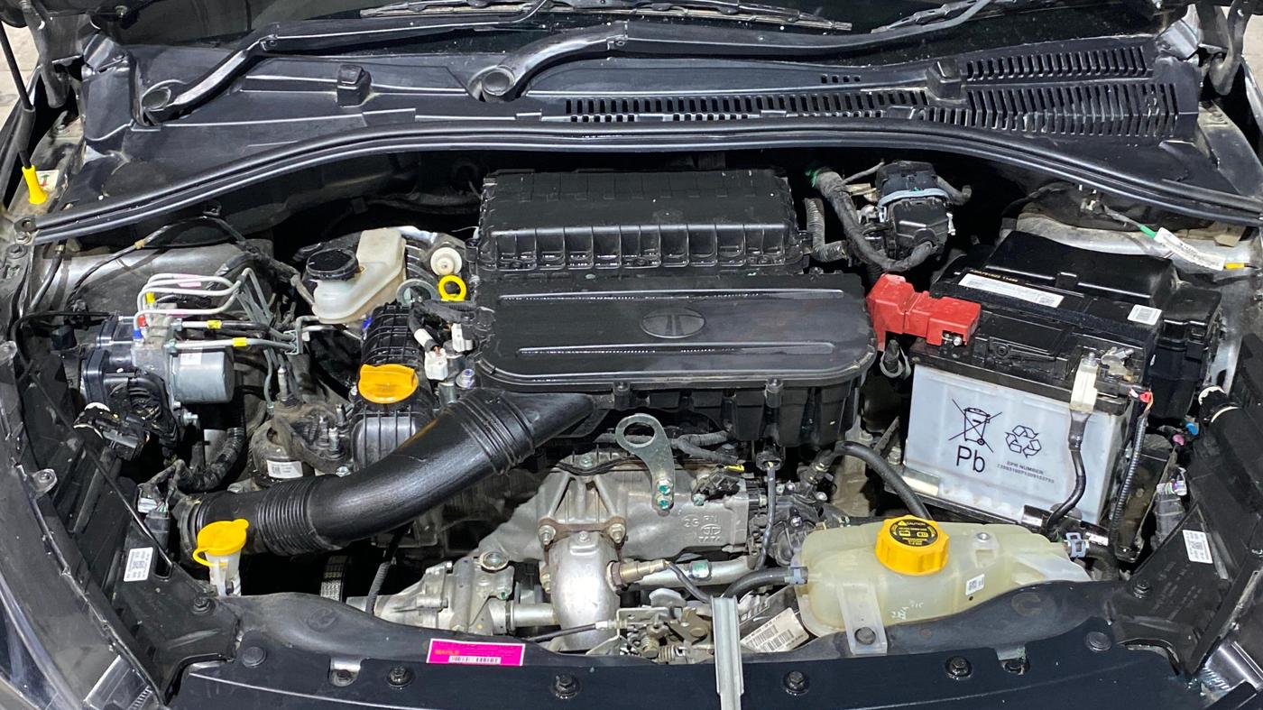 2025 Tata TIAGO NRG XZ AMT, Petrol, Automatic, 4,271 km, Engine View