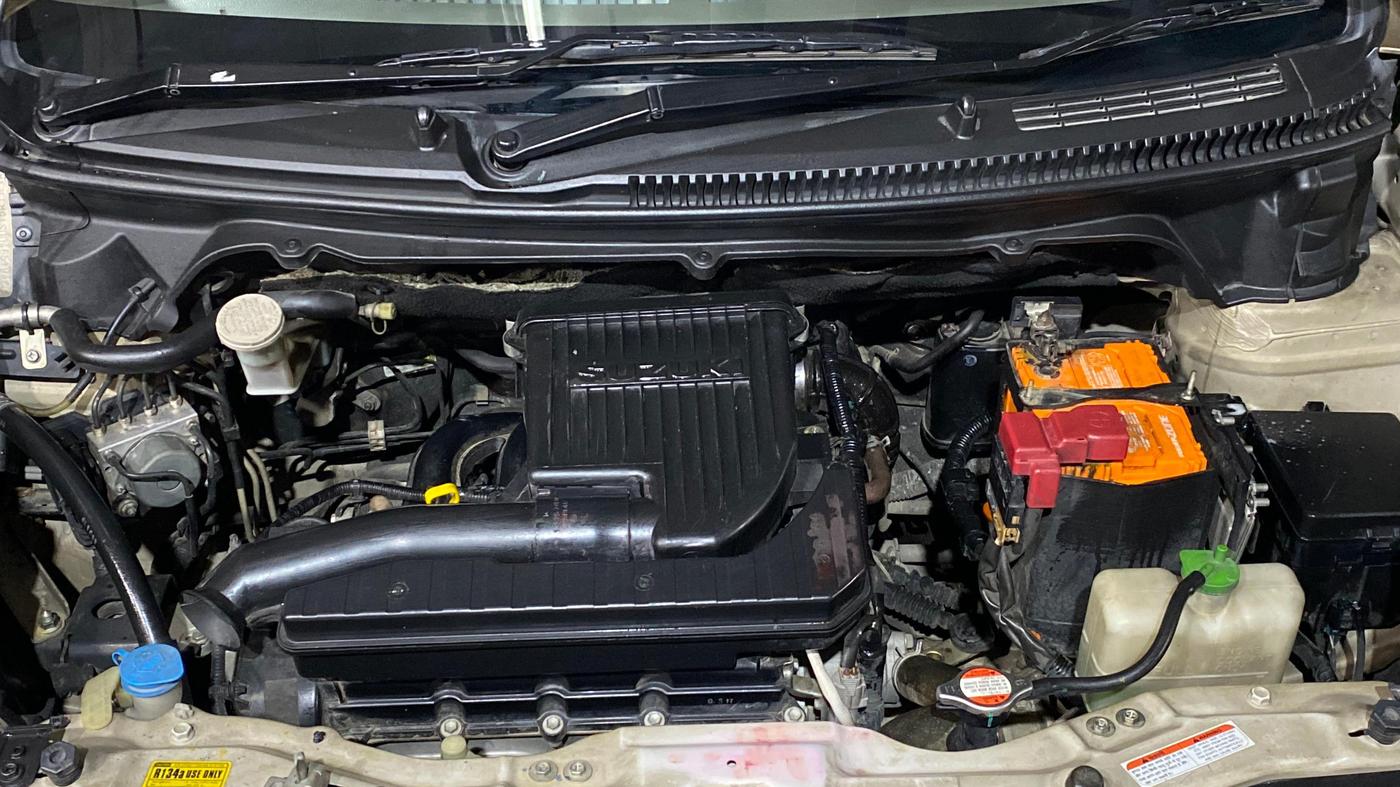 2017 Maruti Ertiga VXI, Petrol, Manual, 52,309 km, Engine View