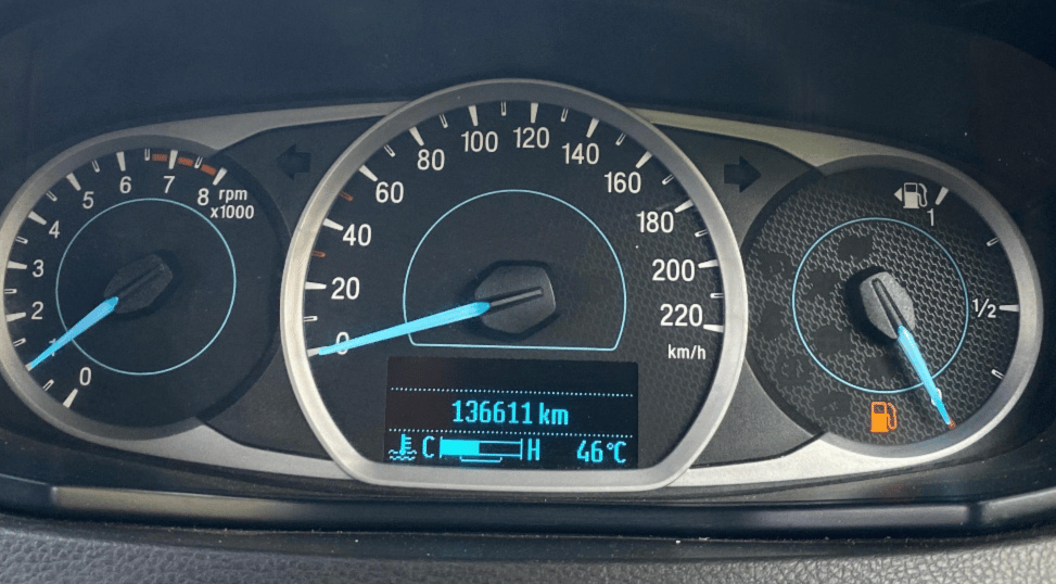 2018 Ford FREESTYLE TITANIUM PLUS 1.2 PETROL, Petrol, Manual, 1,36,610 km, Odometer Image