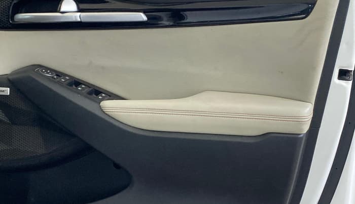 2019 KIA SELTOS GTX PLUS DCT 1.4 PETROL, Petrol, Automatic, 53,873 km, Driver Side Door Panels Control