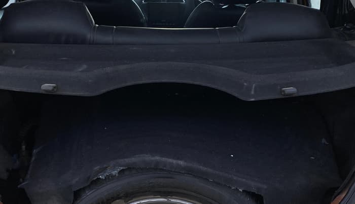 2016 Tata Tiago XZ PETROL, CNG, Manual, 95,697 km, Boot Inside
