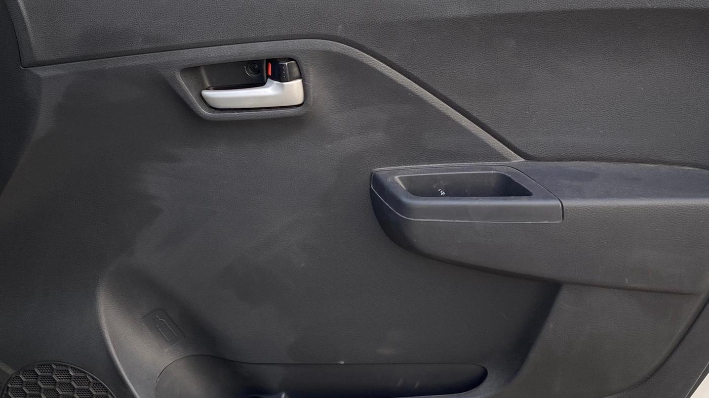 2023 Maruti Alto K10 VXI PLUS AMT, Petrol, Automatic, 28,595 km, Driver Side Door Panels Control