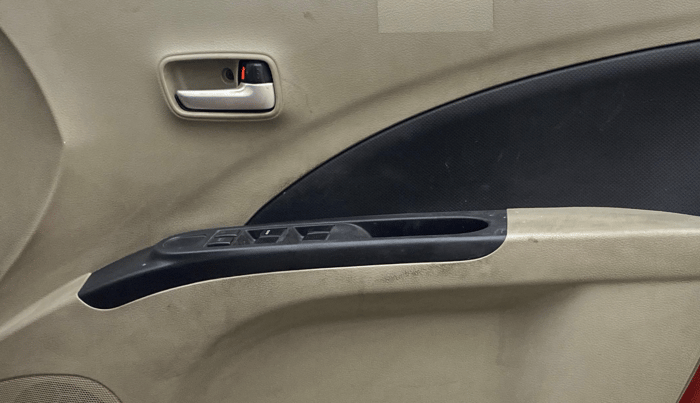 2014 Maruti Celerio VXI AMT, Petrol, Automatic, 49,450 km, Driver Side Door Panels Control