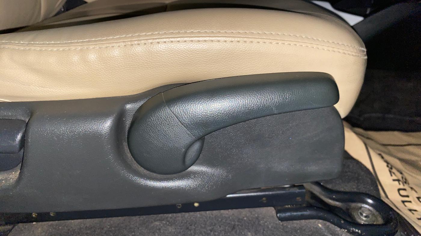 2018 Honda Jazz 1.2L I-VTEC VX, Petrol, Manual, 46,317 km, Driver Side Adjustment Panel
