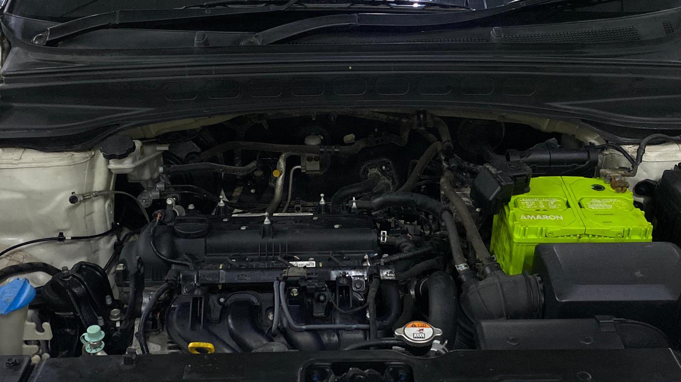 2017 Hyundai Creta E PLUS 1.6 PETROL, Petrol, Manual, 88,846 km, Engine View