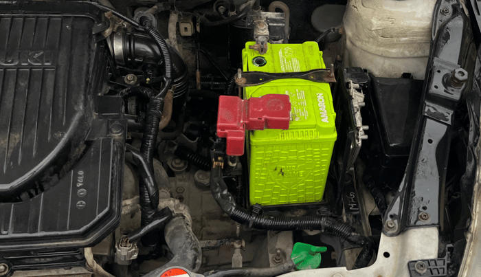 2016 Maruti Swift LXI (O), Petrol, Manual, 94,726 km, Engine View - Left