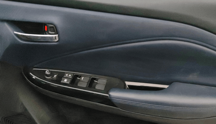 2022 Maruti Baleno ALPHA PETROL 1.2, Petrol, Manual, 32,737 km, Driver Side Door Panels Control
