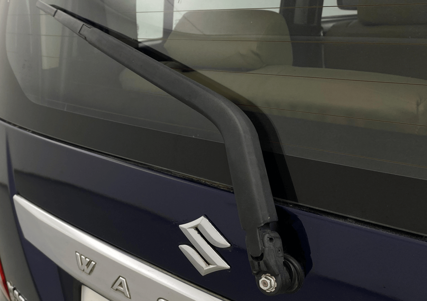 2018 Maruti Wagon R 1.0 VXI AMT, Petrol, Automatic, 56,776 km, Rear Wiper