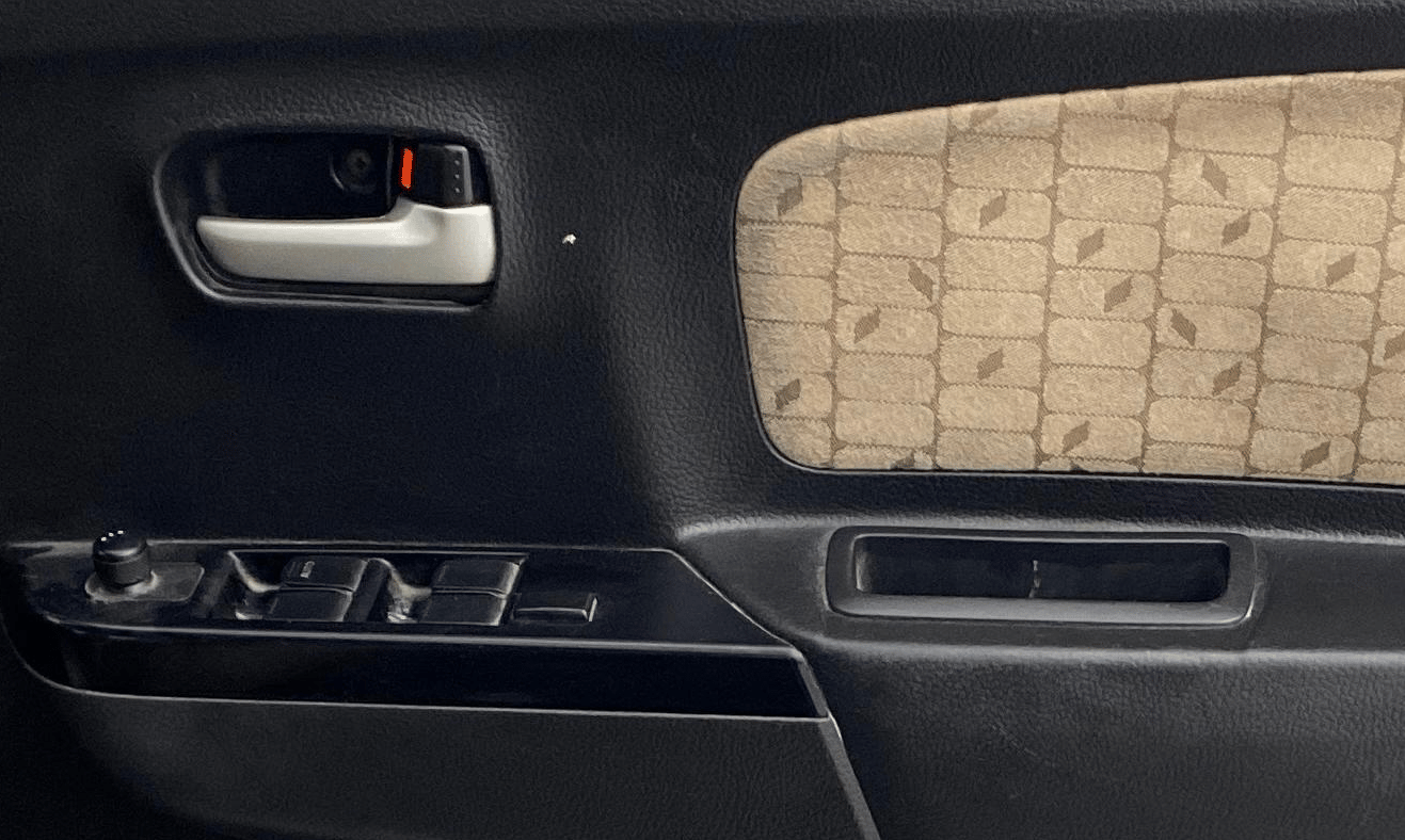 2018 Maruti Wagon R 1.0 VXI AMT, Petrol, Automatic, 56,776 km, Driver Side Door Panels Control