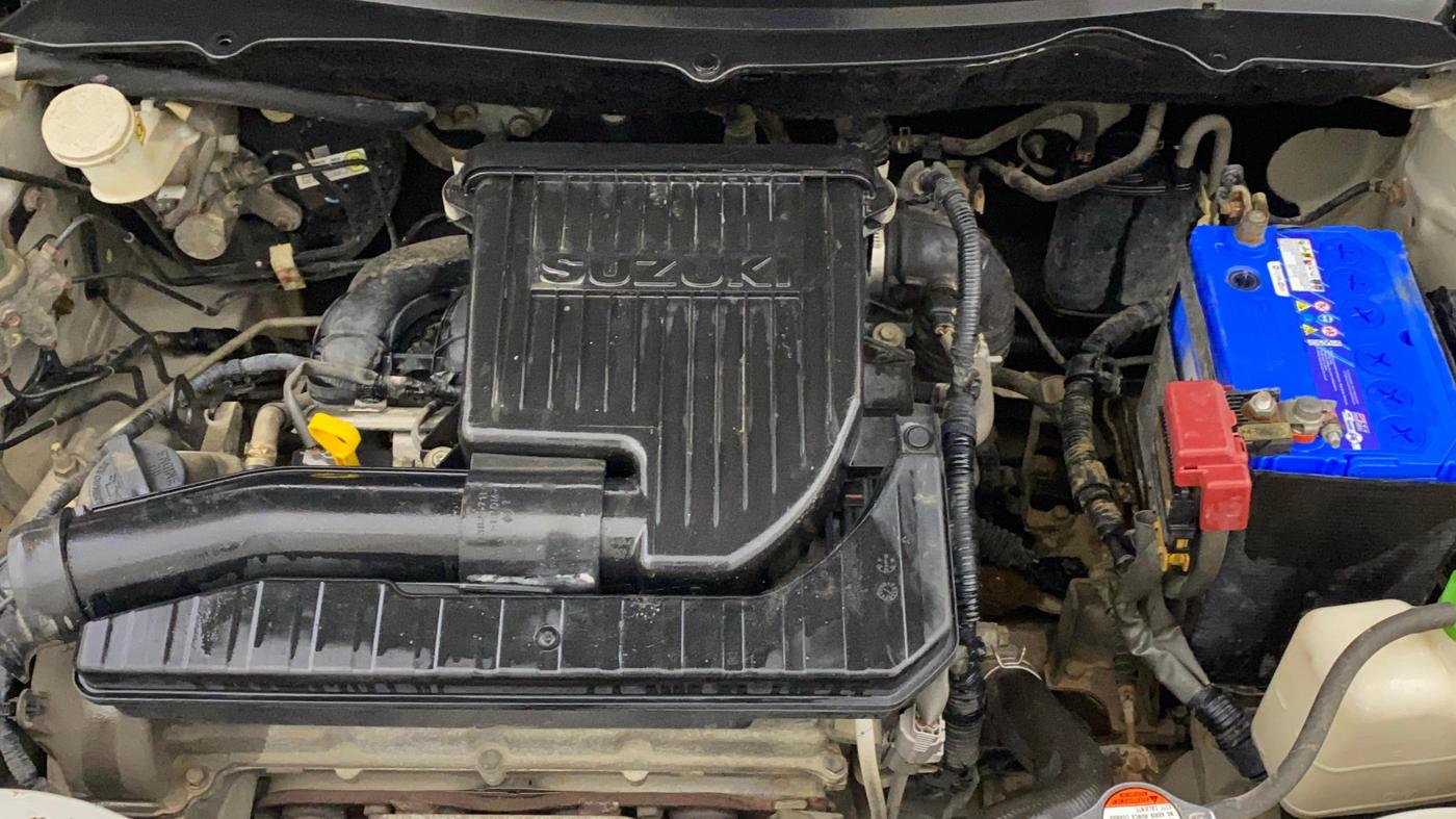 2012 Maruti Swift VXI, Petrol, Manual, 77,465 km, Engine View