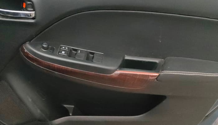2018 Maruti Baleno ALPHA CVT PETROL 1.2, Petrol, Automatic, 80,698 km, Driver Side Door Panels Control