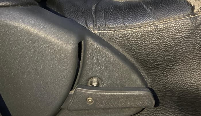 2019 Maruti Alto 800 LXI, Petrol, Manual, 1,83,245 km, Driver Side Adjustment Panel